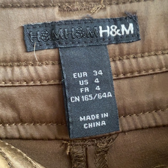 H&M Bronze Cuffed Button Fly Shorts Size 4 NWT - Picture 10 of 13